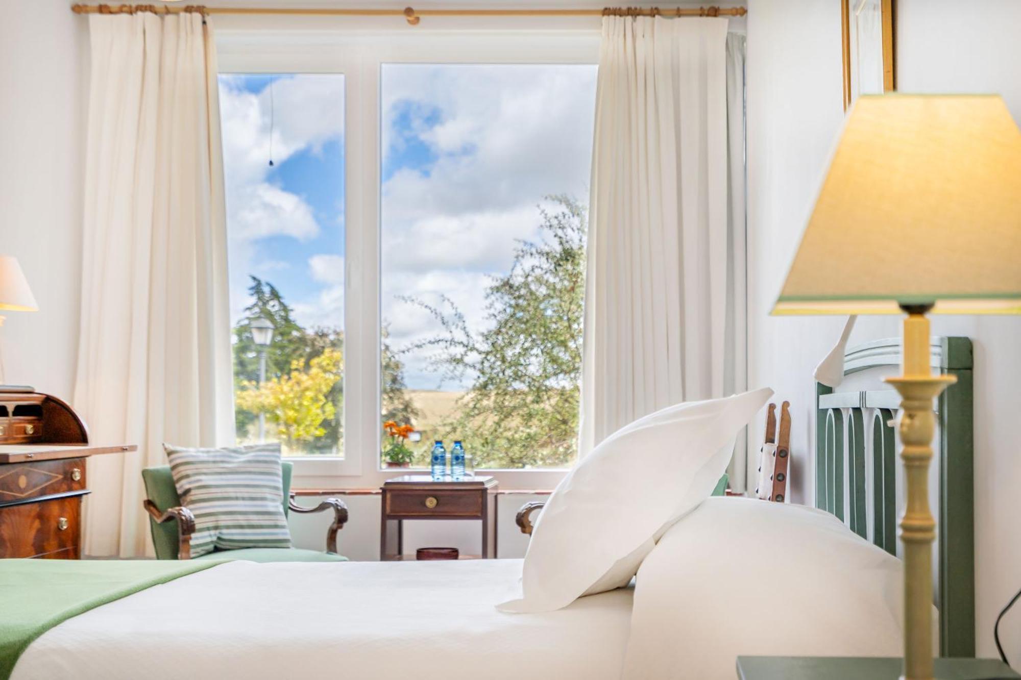 Rural Costa Del Trigo Hotel 4*